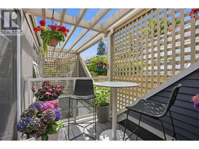 2224 SPRUCE Street | Vancouver British Columbia | Slide Image Twenty-eight