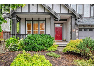 78 CLIFFWOOD Drive | Port Moody British Columbia | Slide Image Three