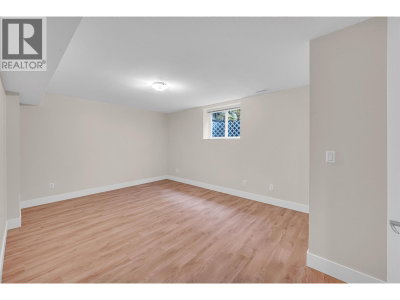 78 CLIFFWOOD Drive | Port Moody British Columbia | Slide Image Thirty-one