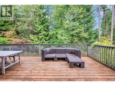 78 CLIFFWOOD Drive | Port Moody British Columbia | Slide Image Thirty-five
