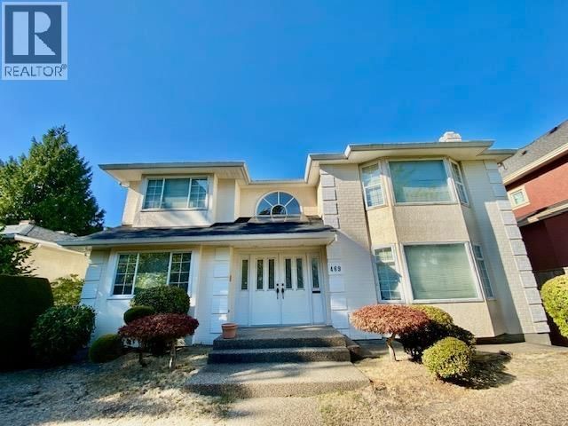 469 40 Avenue Vancouver British Columbia, V5Y 2R5 - 6 Bedrooms Home For Sale