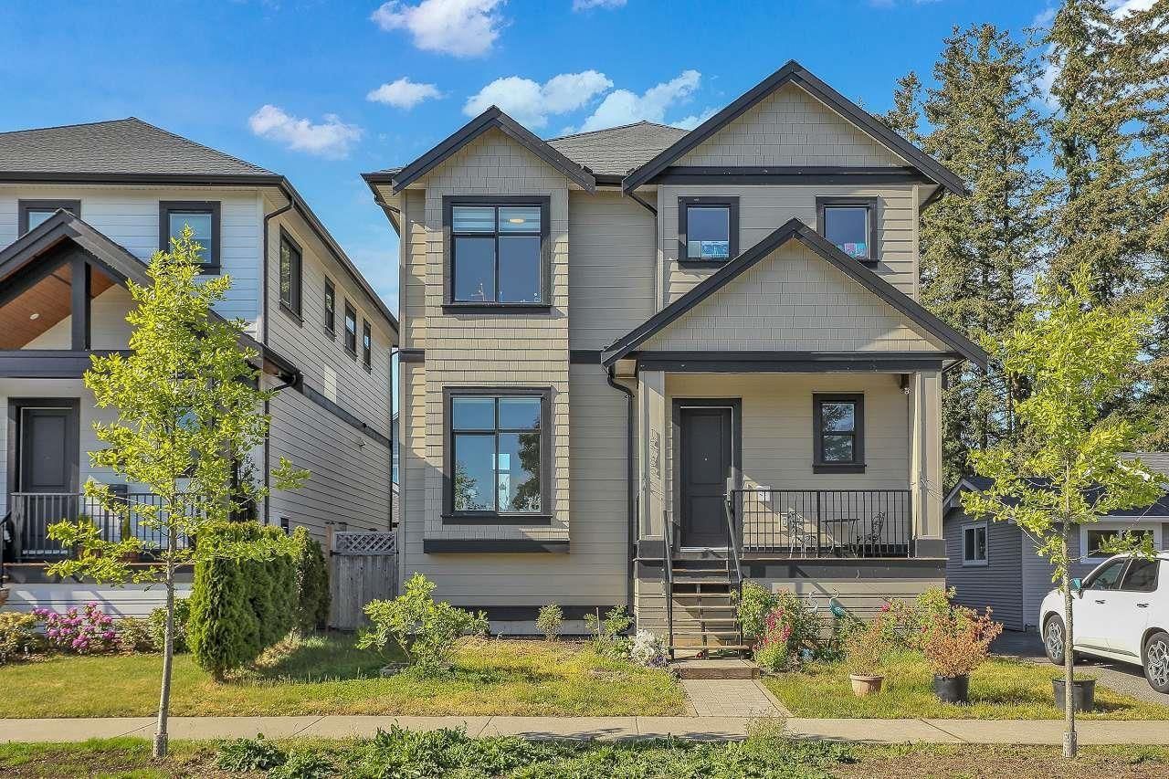 15785 CRANLEY Drive, Surrey, British Columbia V4A 5C3