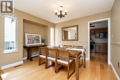 2670 BREWSTER Drive | Coquitlam British Columbia | Slide Image Eight