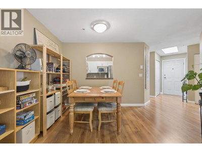 2960 PRINCESS Crescent | Coquitlam British Columbia | Slide Image Thirteen