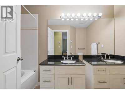 2960 PRINCESS Crescent | Coquitlam British Columbia | Slide Image Twenty-seven
