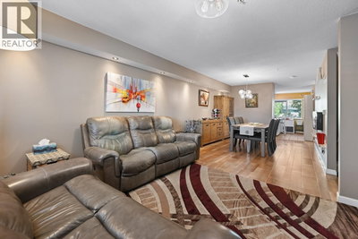 1268 RIVERSIDE Drive | Port Coquitlam British Columbia | Slide Image Six