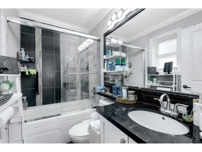 14866 62A Avenue | Surrey British Columbia | Slide Image Twenty-six