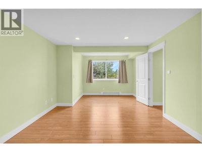 118 FERNWAY Drive | Port Moody British Columbia | Slide Image Thirty-six