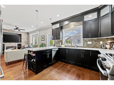 21015 80A Avenue | Langley British Columbia | Slide Image Two