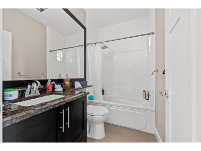 21015 80A Avenue | Langley British Columbia | Slide Image Six