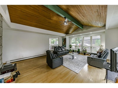 13439 56 Avenue | Surrey British Columbia | Slide Image Six