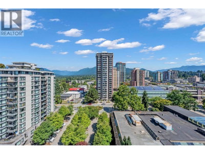 158 13TH Street | North Vancouver British Columbia | Slide Image Ten
