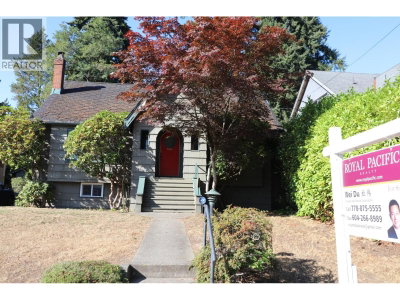 3441 35TH Avenue | Vancouver British Columbia | Slide Image Seven