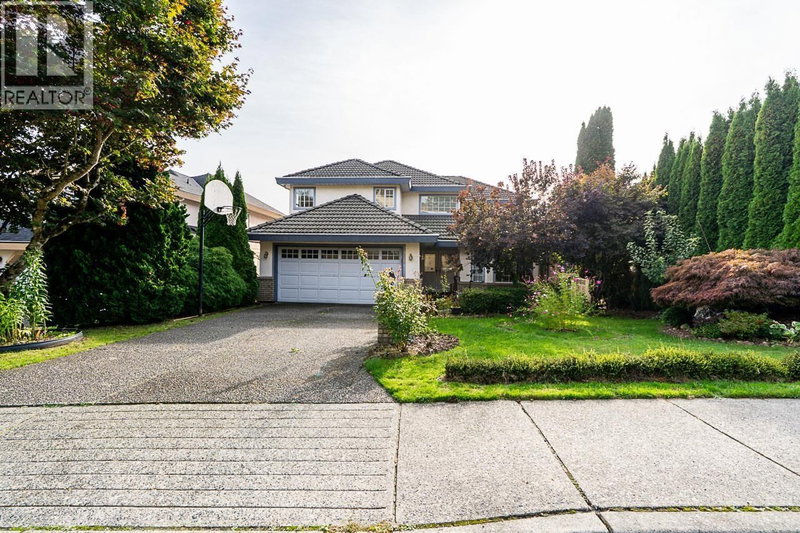 2980 CLIFFROSE Crescent Coquitlam British Columbia, V3E 2T2 - 6 Bedrooms Home For Sale