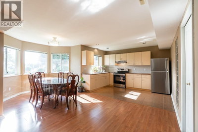 2980 CLIFFROSE Crescent | Coquitlam British Columbia | Slide Image Twenty-six