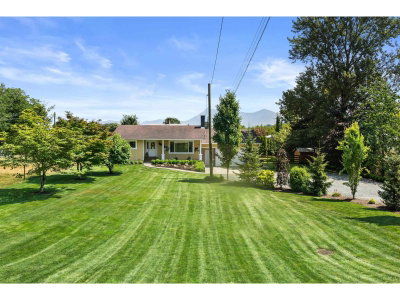 10268 YOUNG Road | Chilliwack British Columbia | Slide Image Two