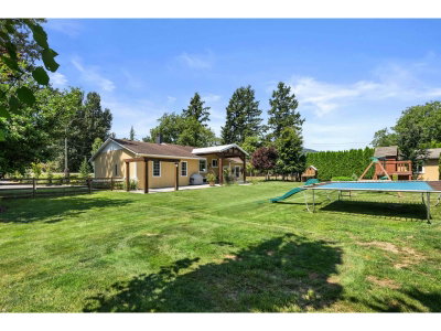 10268 YOUNG Road | Chilliwack British Columbia | Slide Image Twenty-four