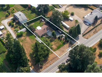 10268 YOUNG Road | Chilliwack British Columbia | Slide Image Four