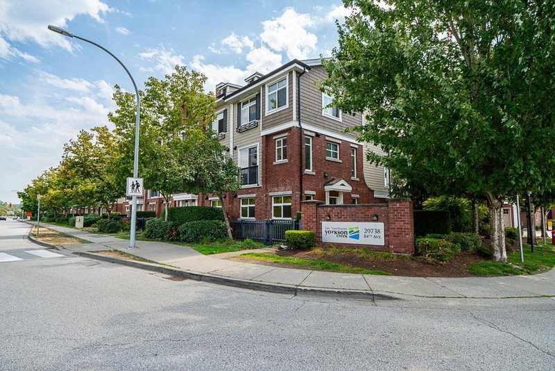 20738 84 Avenue Langley British Columbia, V2Y 0J6 - 3 Bedrooms Condo For Sale