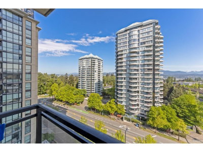 10777 UNIVERSITY Drive | Surrey British Columbia | Slide Image Eleven