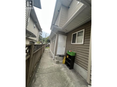 5983 SPROTT Street | Burnaby British Columbia | Slide Image Seventeen