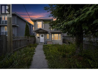 5983 SPROTT Street | Burnaby British Columbia | Slide Image Three