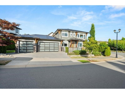 2732 EAGLE SUMMIT Crescent | Abbotsford British Columbia | Slide Image Two