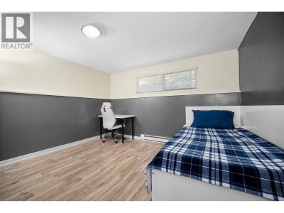 521 BROOKMERE Avenue | Coquitlam British Columbia | Slide Image Twenty-four