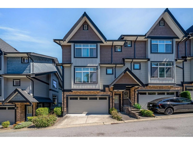 6299 144 Street Surrey British Columbia, V3X 1A2 - 4 Bedrooms Condo For Sale