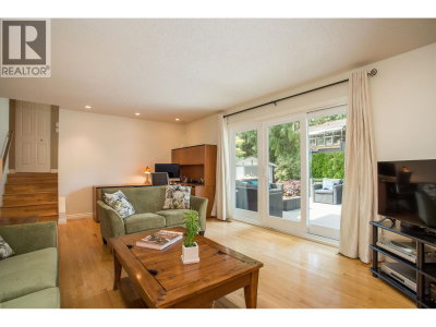 829 ALAMA Avenue | Coquitlam British Columbia | Slide Image Thirteen