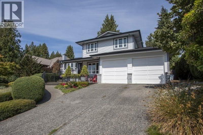 829 ALAMA Avenue | Coquitlam British Columbia | Slide Image Three