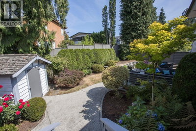 829 ALAMA Avenue | Coquitlam British Columbia | Slide Image Thirty-five