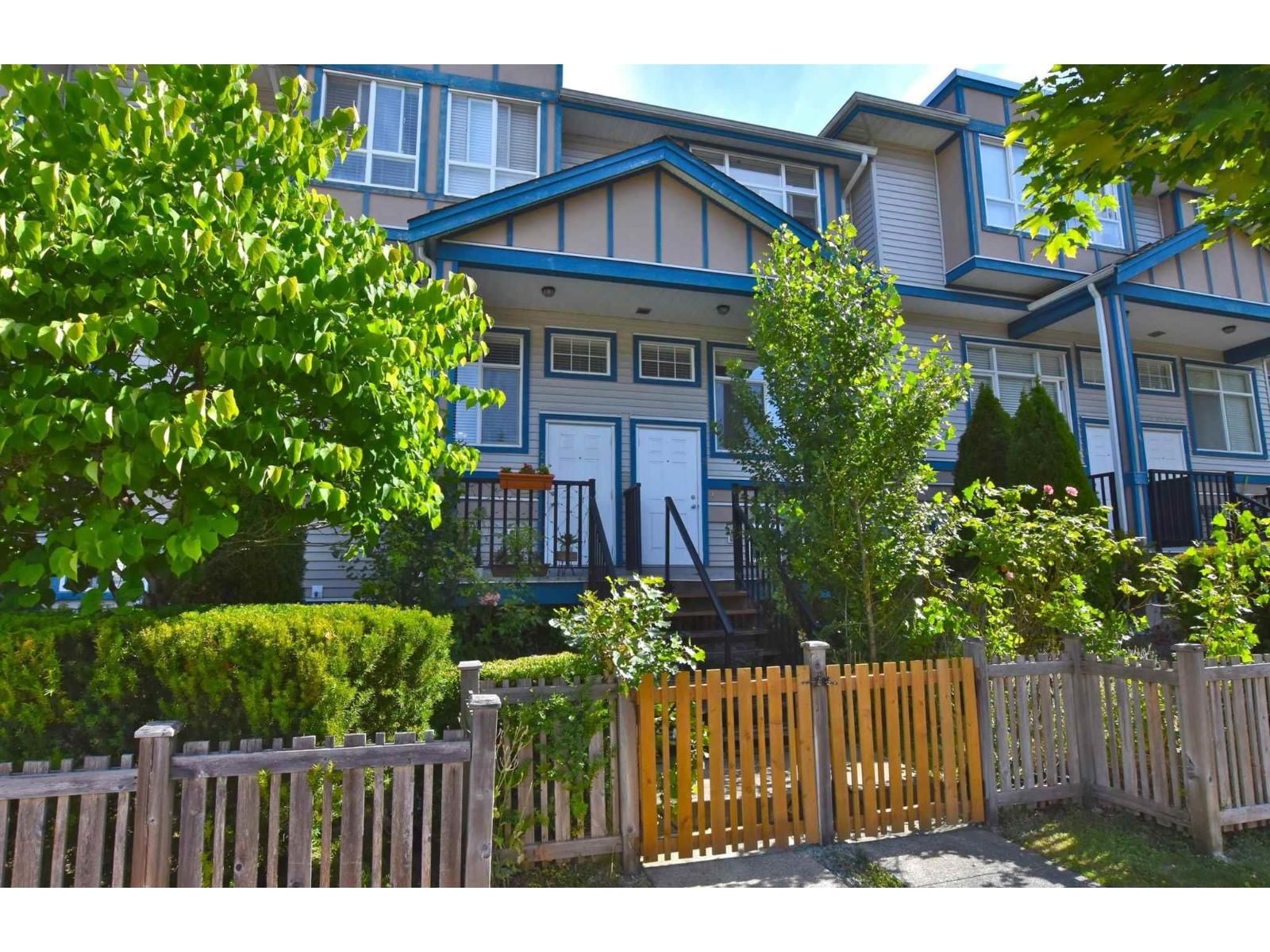 13899 LAUREL Drive, Surrey, British Columbia V3T 0E3