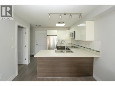 2408 BROADWAY | Vancouver British Columbia | Slide Image Four