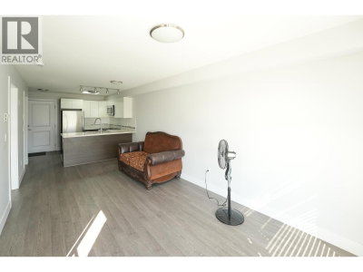 2408 BROADWAY | Vancouver British Columbia | Slide Image Five