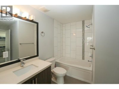 2408 BROADWAY | Vancouver British Columbia | Slide Image Six