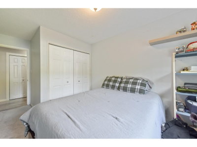 15010 ROPER Avenue | White Rock British Columbia | Slide Image Eighteen
