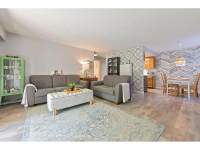 15010 ROPER Avenue | White Rock British Columbia | Slide Image Six