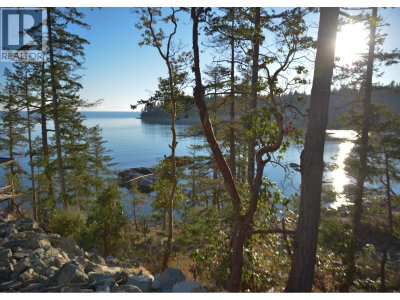 7643 COVE BEACH Road | Halfmoon Bay British Columbia | Slide Image Seventeen