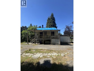 4910 WILLINGDON Avenue | Burnaby British Columbia | Slide Image Two