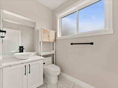 20155 84 Avenue | Langley British Columbia | Slide Image Twenty-seven