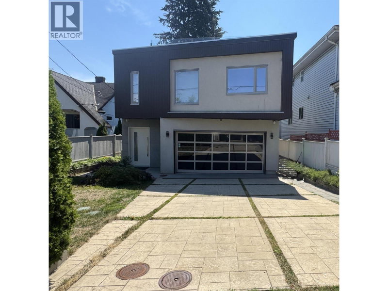 1076 PARK Drive Vancouver British Columbia, V6P 2J5 - 4 Bedrooms Home For Sale