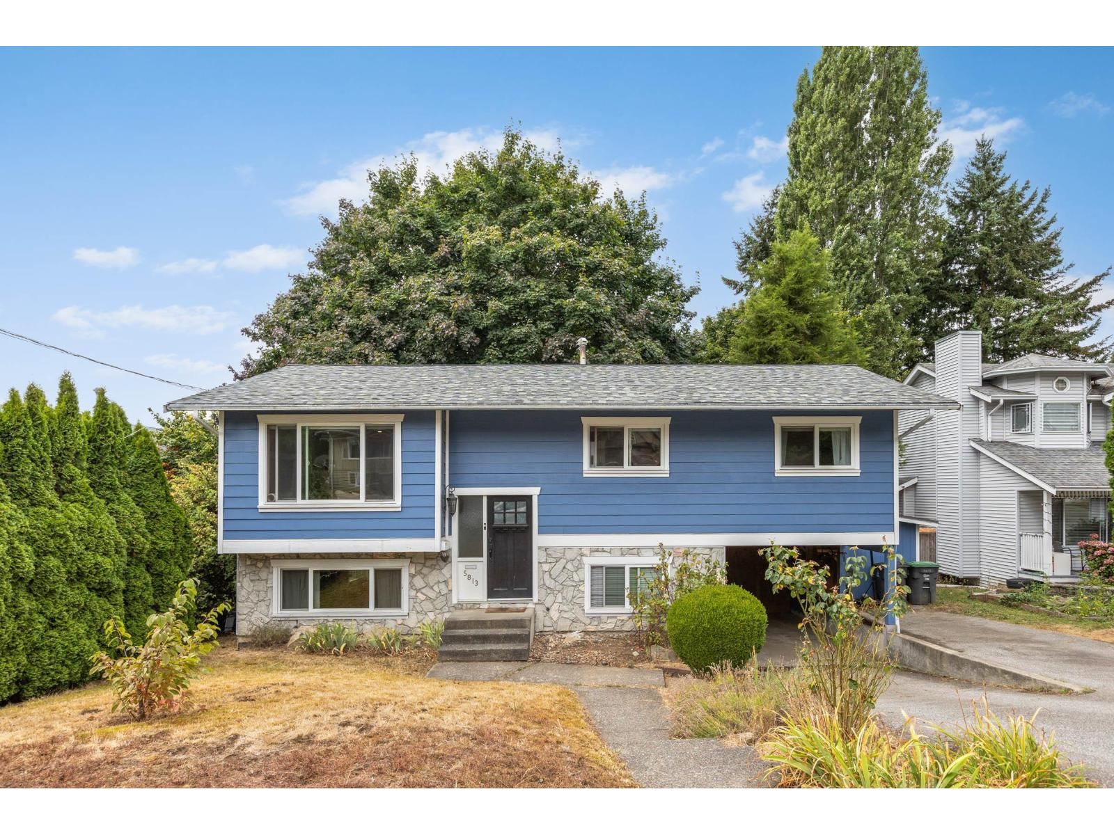 5813 180 Street, Surrey, British Columbia V3S 4L2