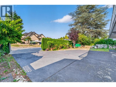 6500 YEATS Crescent | Richmond British Columbia | Slide Image Eight