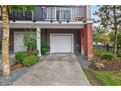 14833 61 Avenue | Surrey British Columbia | Slide Image Twenty-one