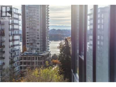 1221 BIDWELL Street | Vancouver British Columbia | Slide Image Nine