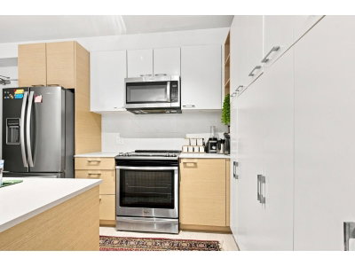 13963 105 Boulevard | Surrey British Columbia | Slide Image Eleven