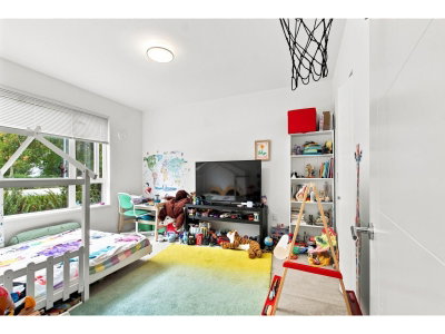 13963 105 Boulevard | Surrey British Columbia | Slide Image Thirteen