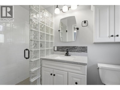 210 MURPHY Drive | Delta British Columbia | Slide Image Thirty-one