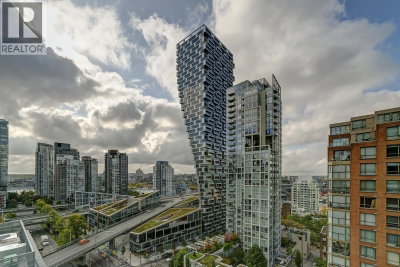 889 PACIFIC Street | Vancouver British Columbia | Slide Image Twelve